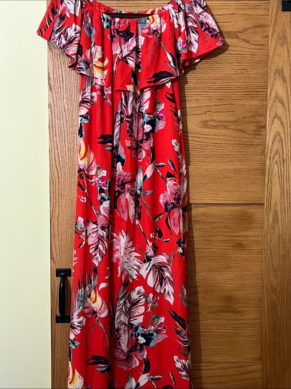 She + Sky Red Floral Off-Shoulder Maxi Dress - Picture 4 of 4